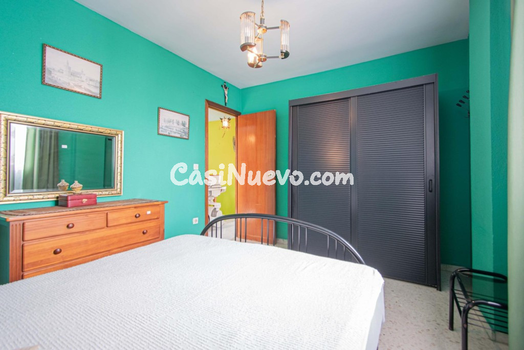 Bonita Casa Adosada de Esquina en Mairena del Aljarafe - foto 32