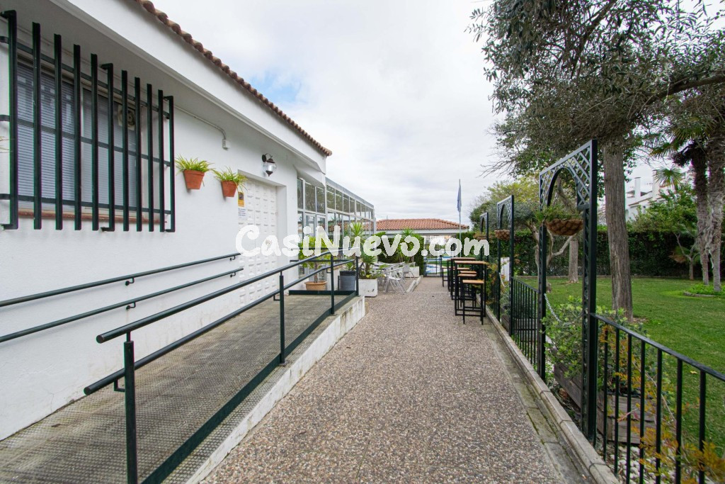 Bonita Casa Adosada de Esquina en Mairena del Aljarafe - foto 33