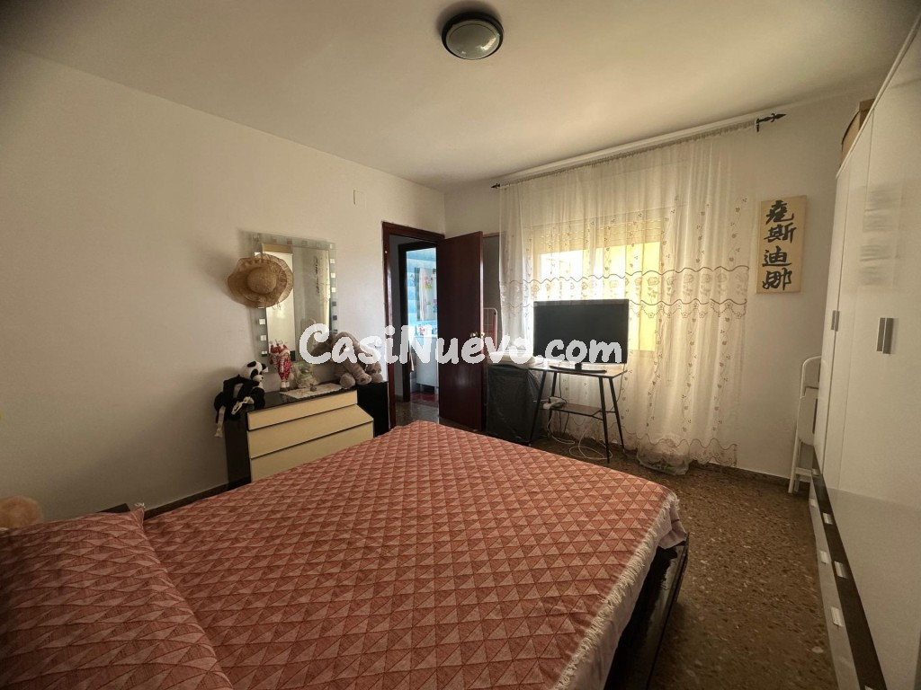 Luminoso piso en el centro de Santa Bárbara - foto 13