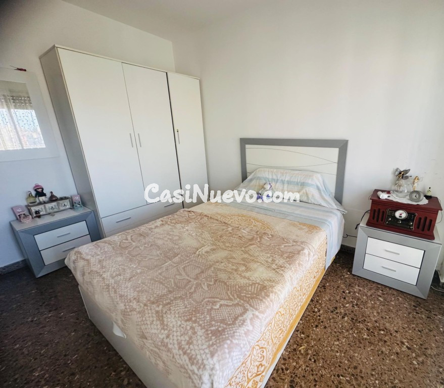 Luminoso piso en el centro de Santa Bárbara - foto 15