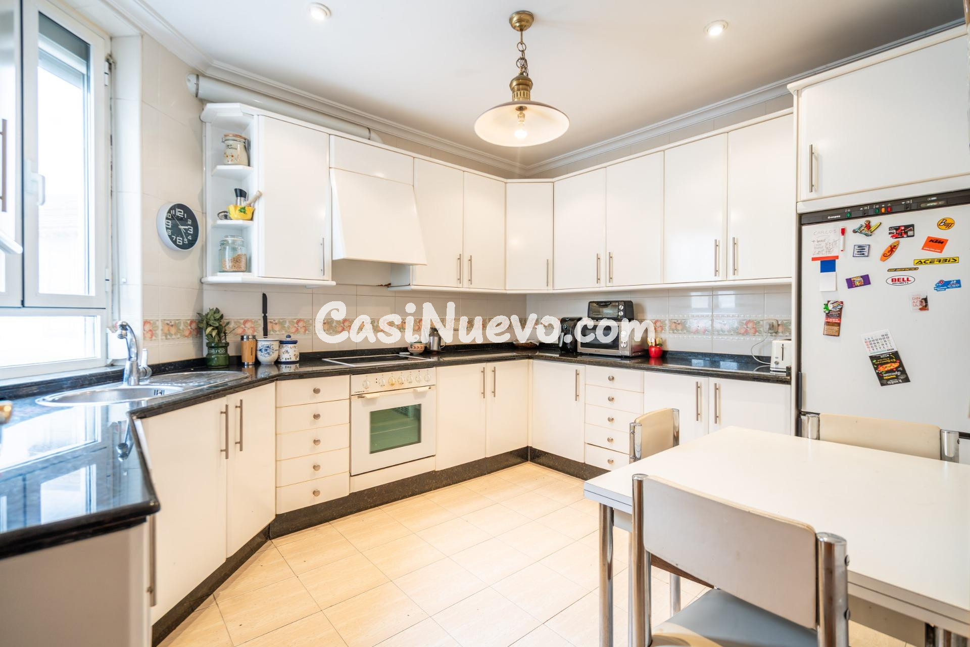 EXCELENTE VIVIENDA AMPLIA Y LUMINOSA JUNTO EN UBICACIÓN PRIV - foto 9