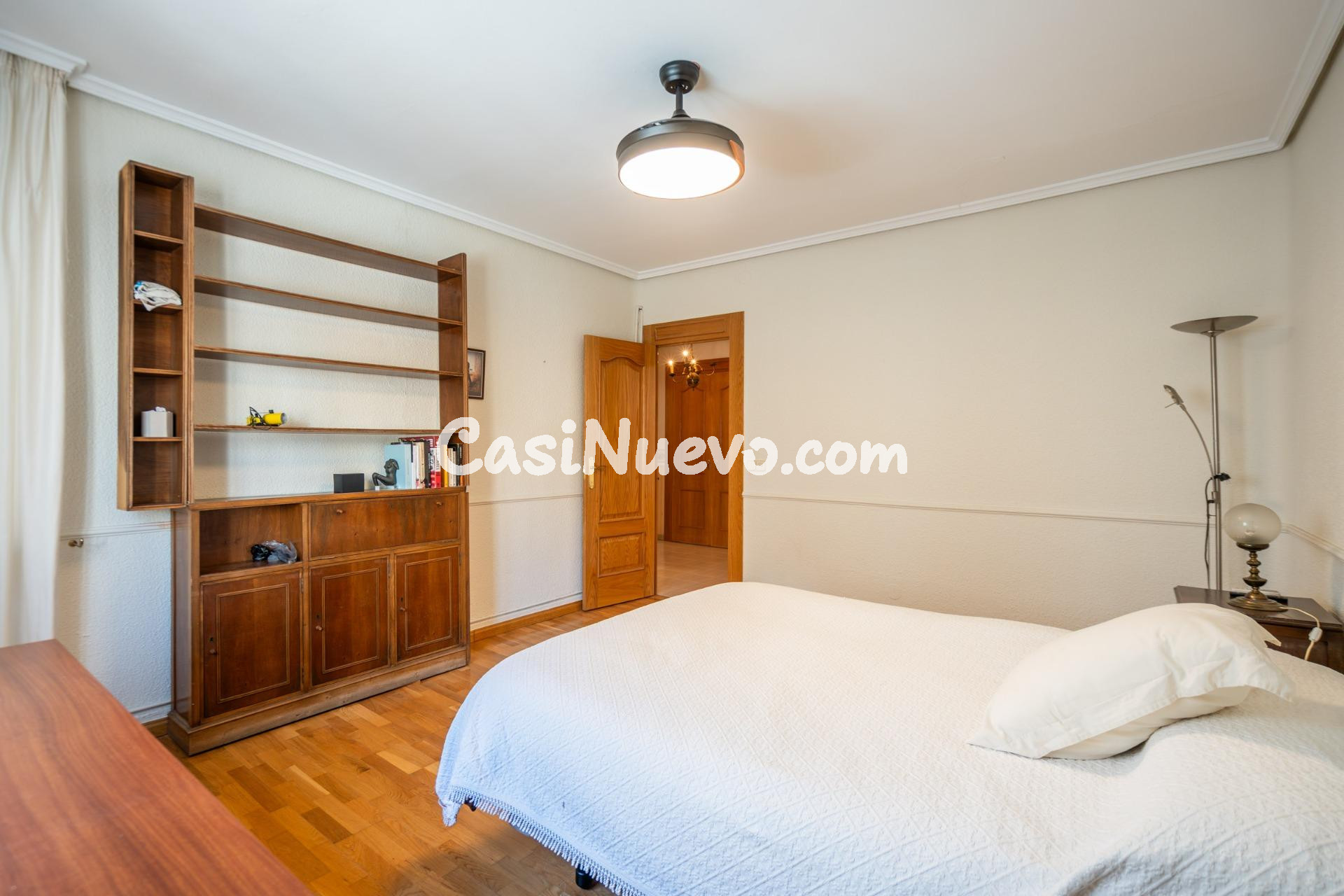 EXCELENTE VIVIENDA AMPLIA Y LUMINOSA JUNTO EN UBICACIÓN PRIV - foto 24