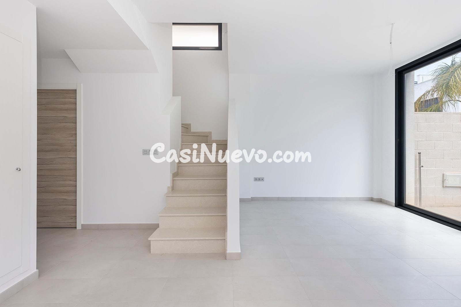 Villa moderna de 3 dormitorios, 2 baños y piscina privada en - foto 29