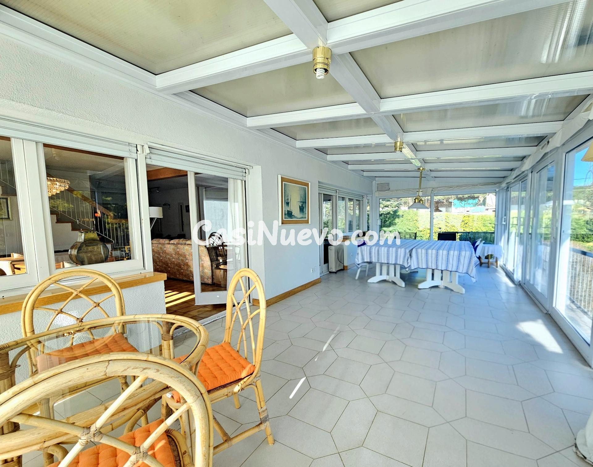 Casa con piscina en un entorno privilegiado - foto 20