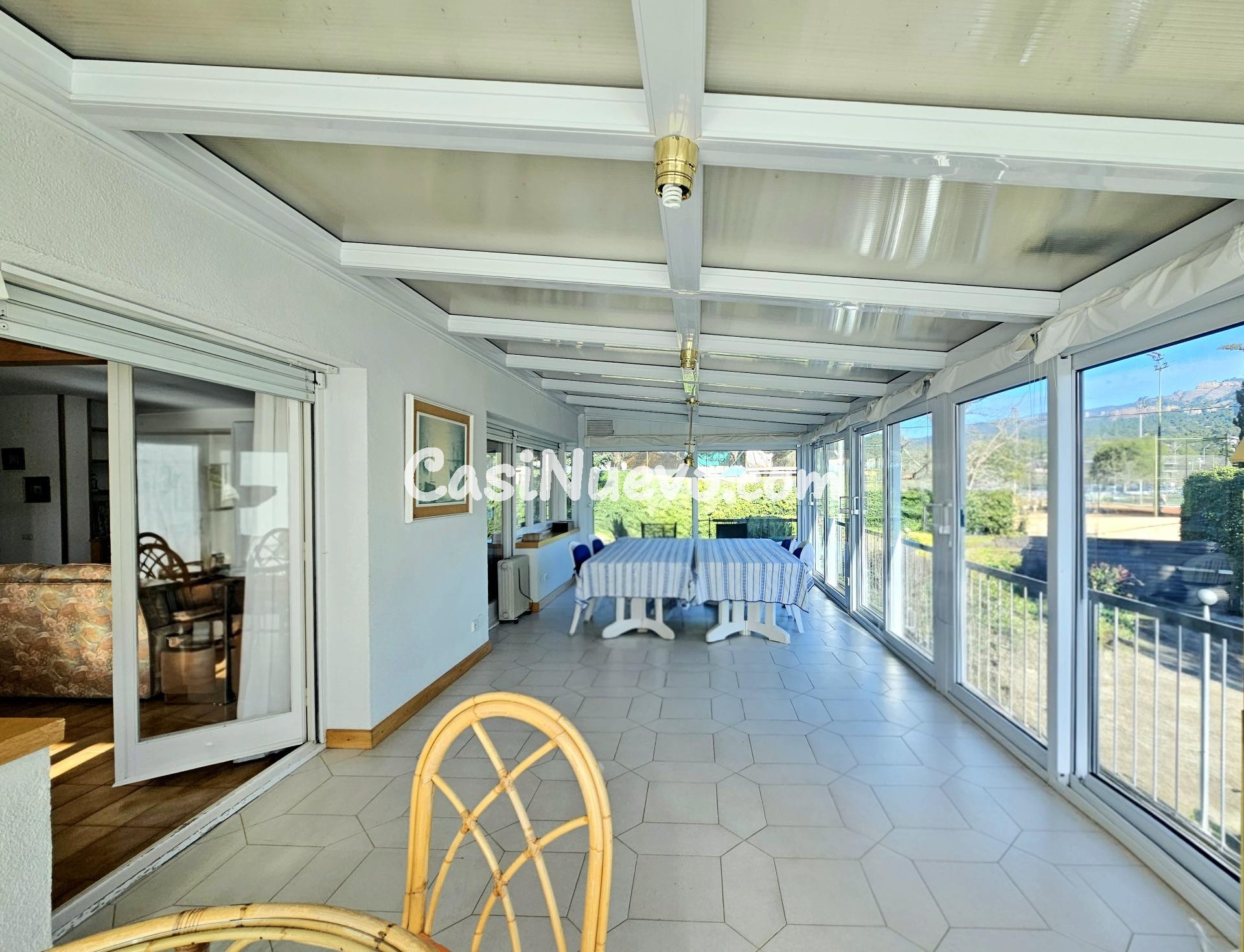 Casa con piscina en un entorno privilegiado - foto 22