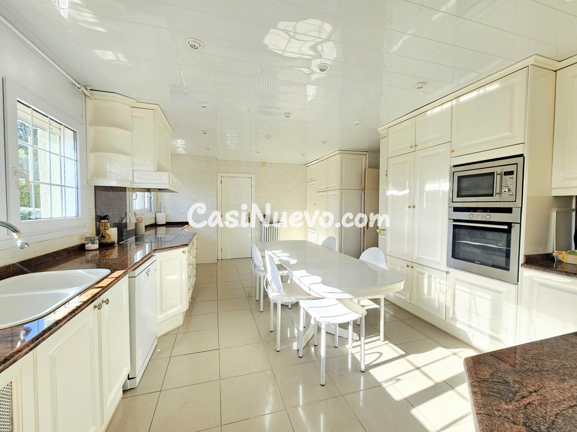 Casa con piscina en un entorno privilegiado - foto 25