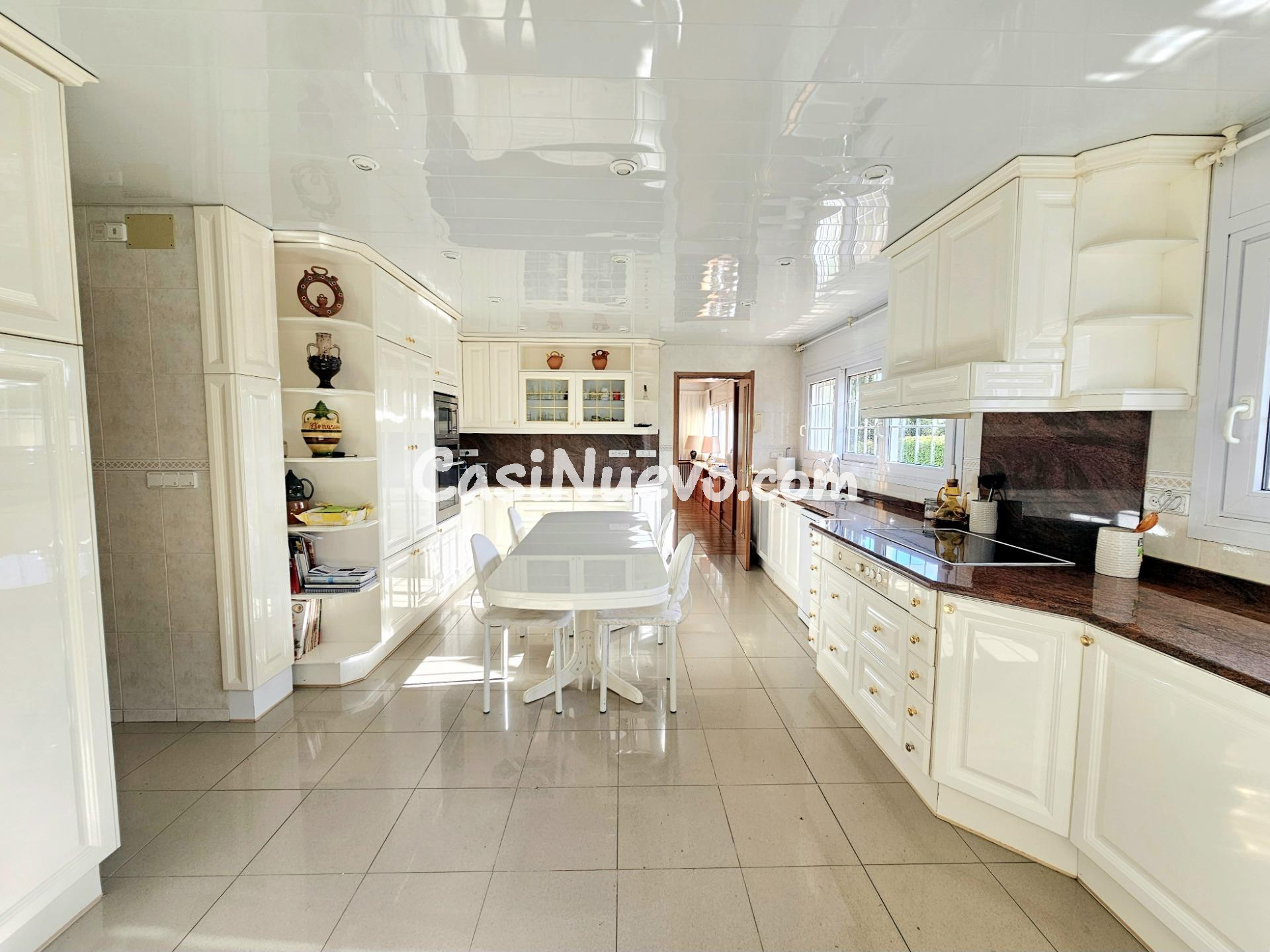 Casa con piscina en un entorno privilegiado - foto 28