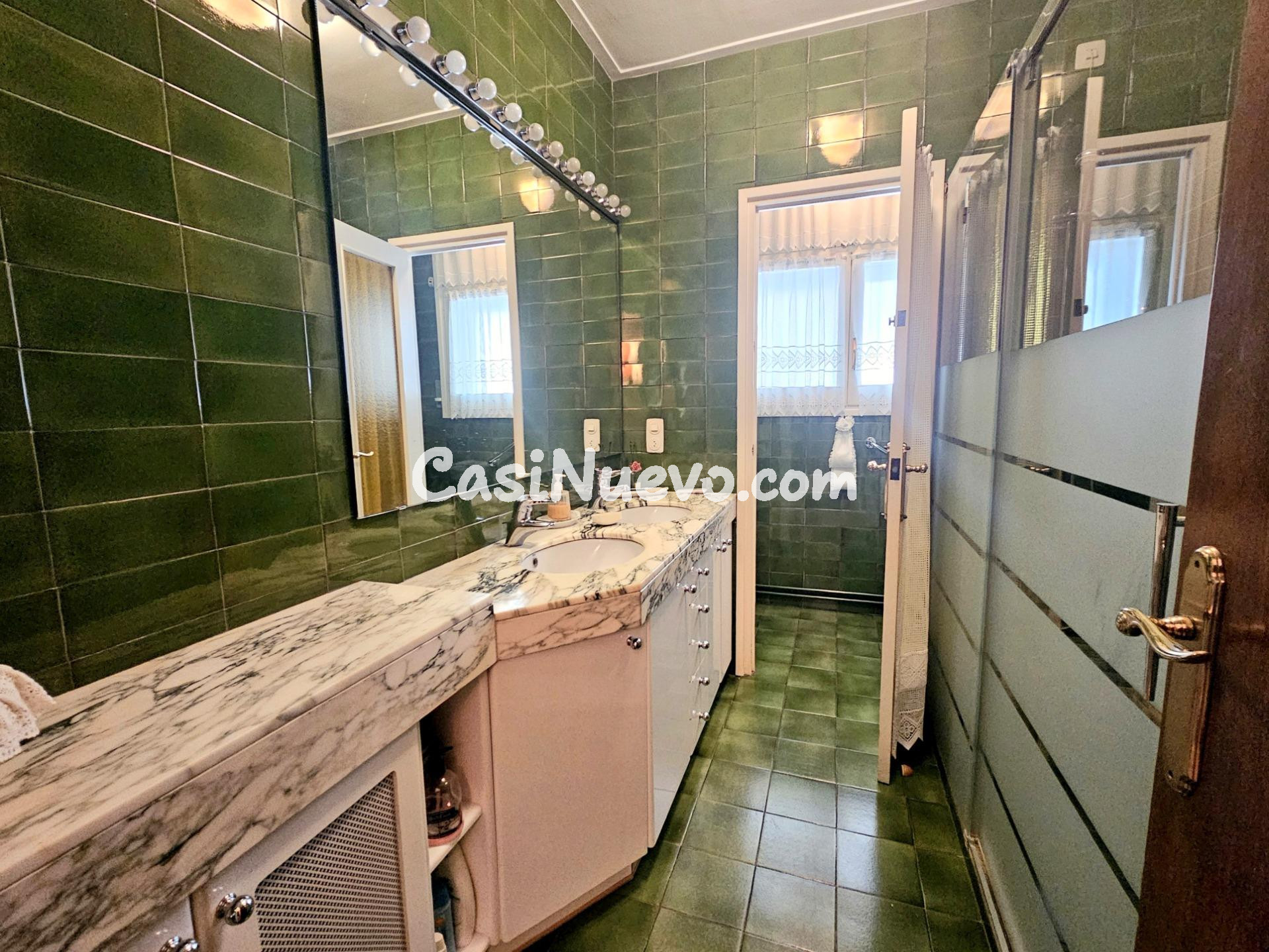 Casa con piscina en un entorno privilegiado - foto 31