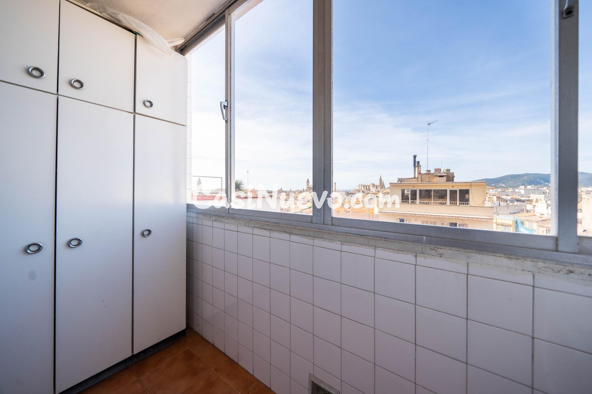 Gran Piso de 4 habitaciones, Plaza de Parking y  doble entra - foto 18