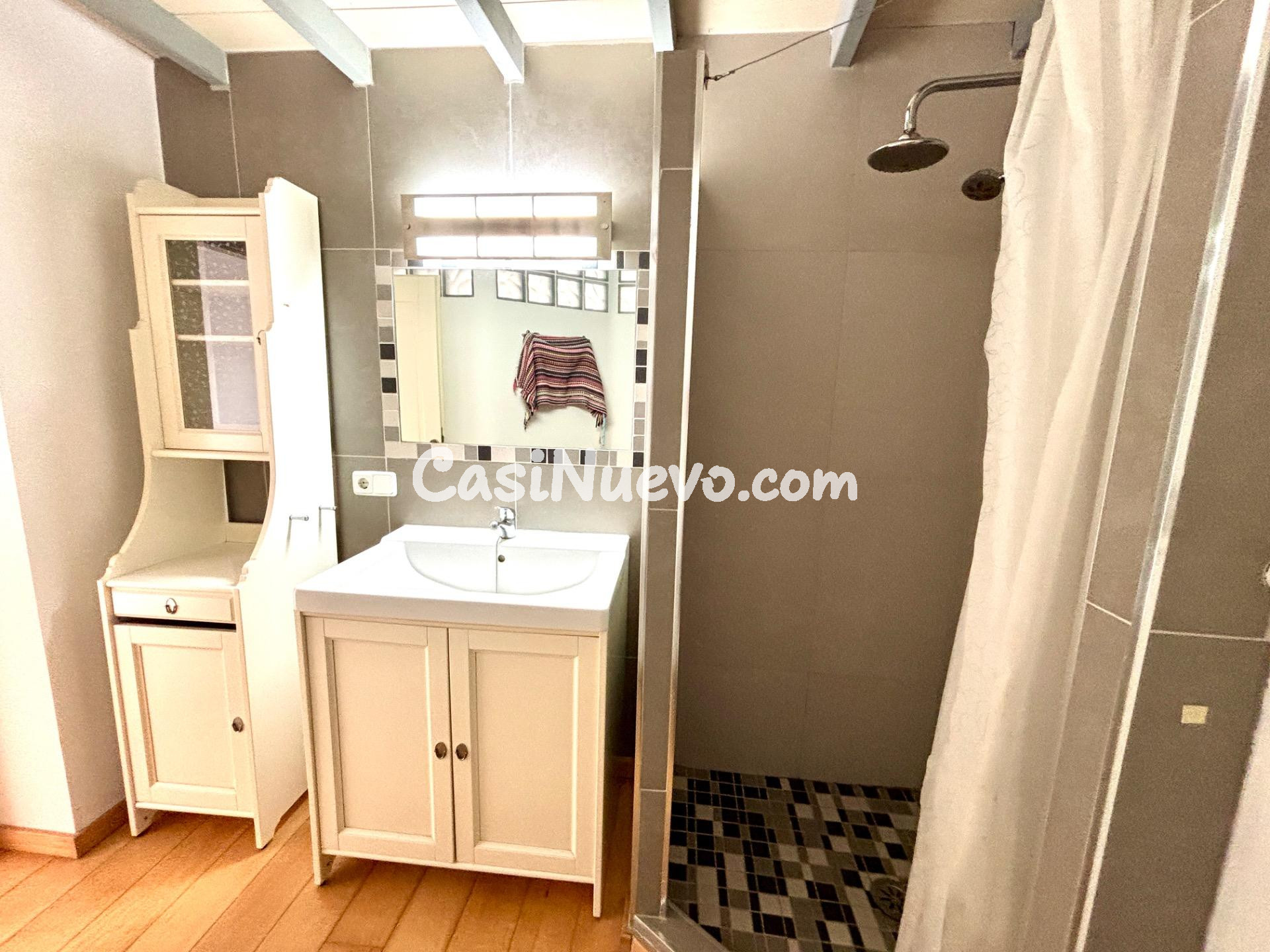 Casa de pueblo reformada con terraza y vistas a la Serra de  - foto 5