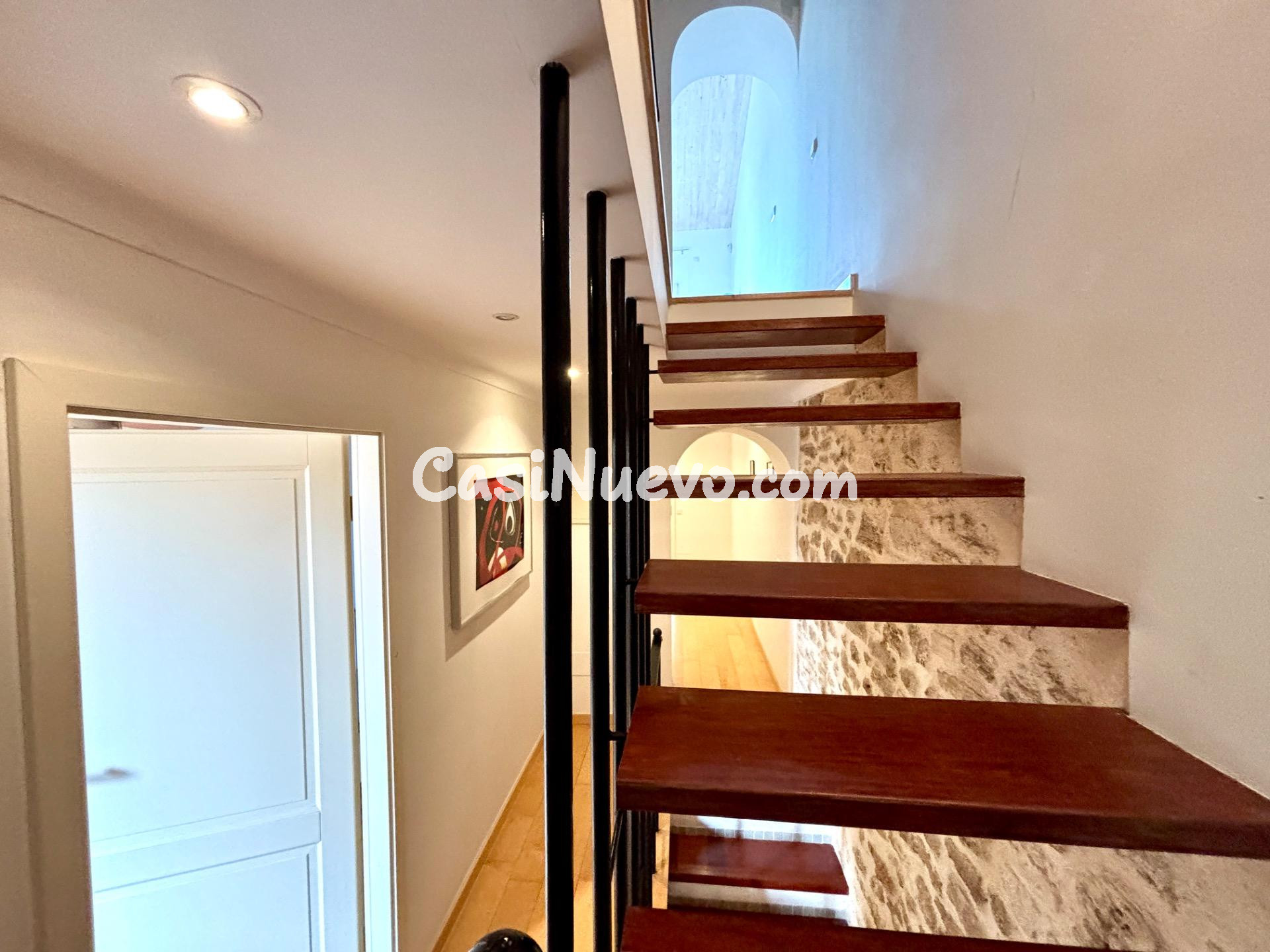 Casa de pueblo reformada con terraza y vistas a la Serra de  - foto 8