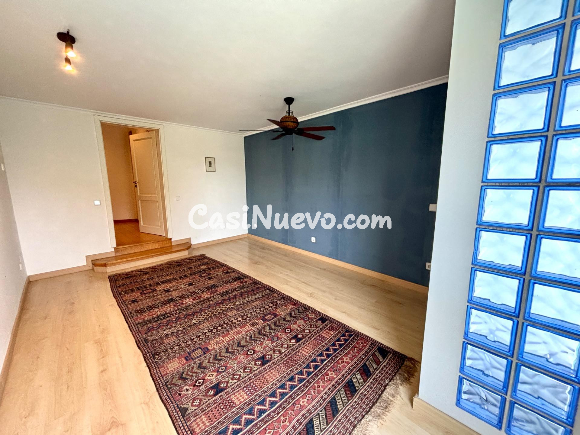 Casa de pueblo reformada con terraza y vistas a la Serra de  - foto 14