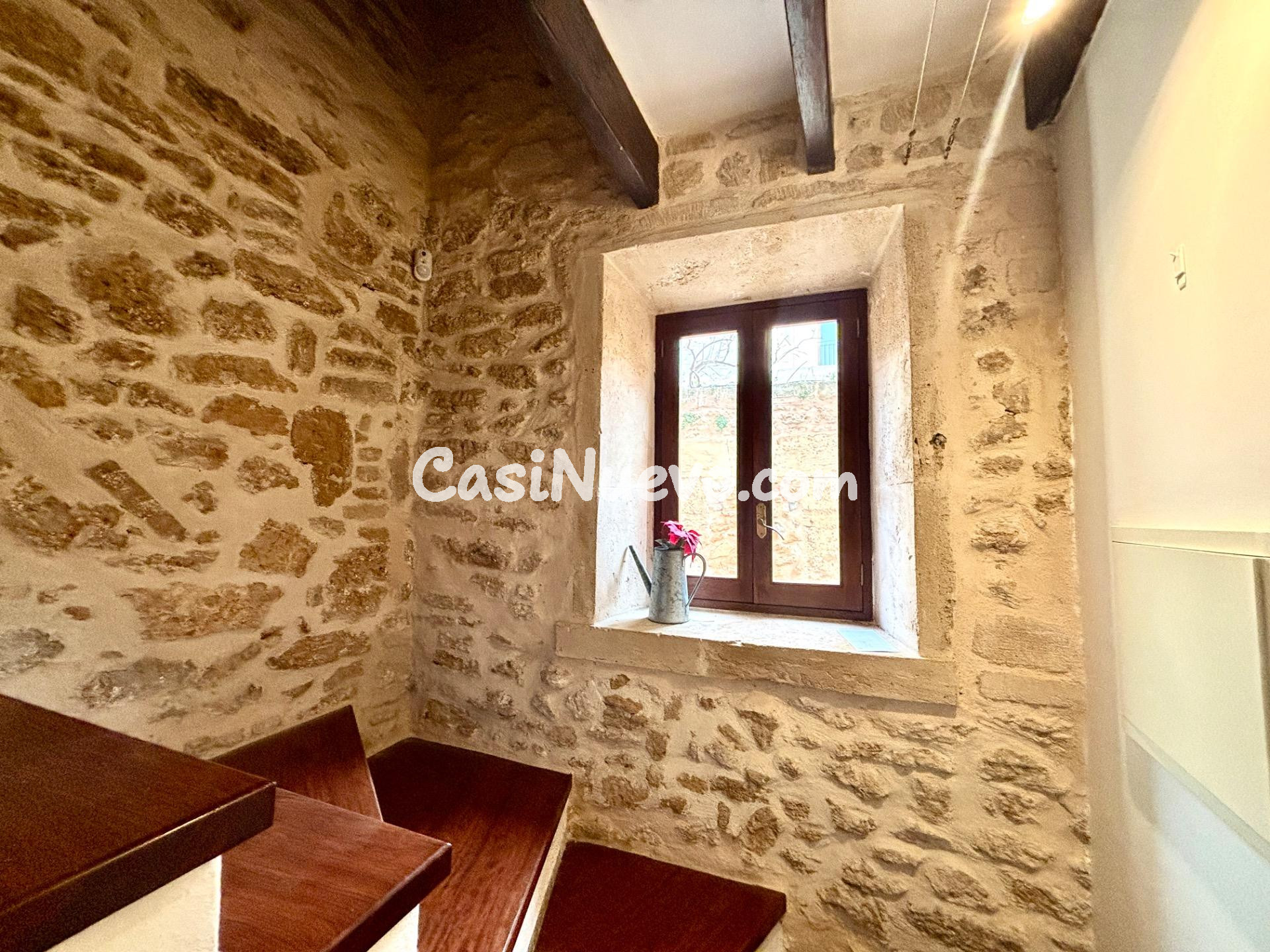 Casa de pueblo reformada con terraza y vistas a la Serra de  - foto 28