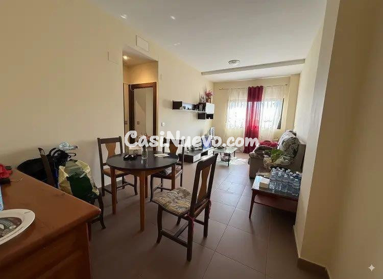 Céntrico piso de dos dormitorios y dos baños para invertir e