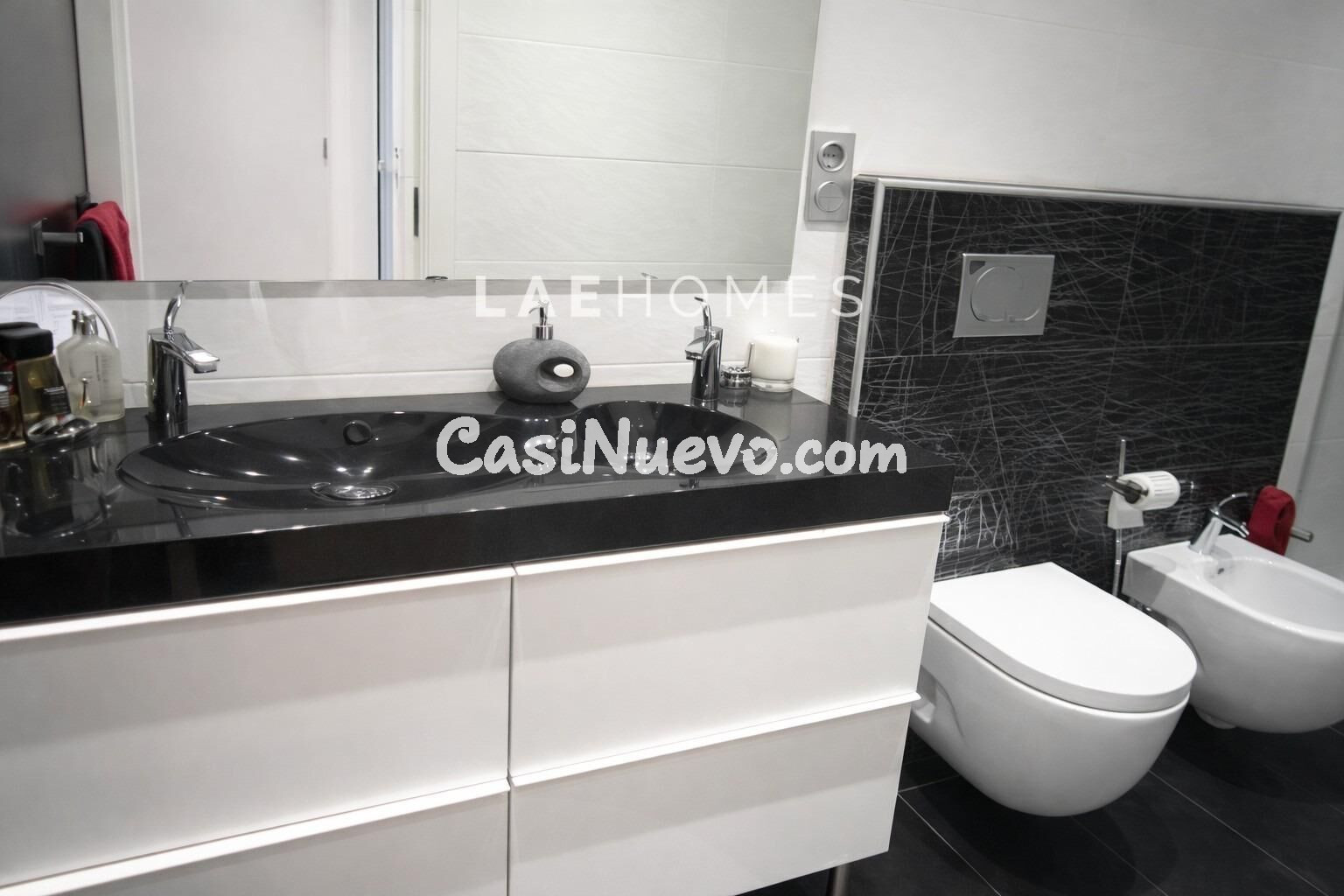 Piso en alquiler en el Antiguo. - foto 5