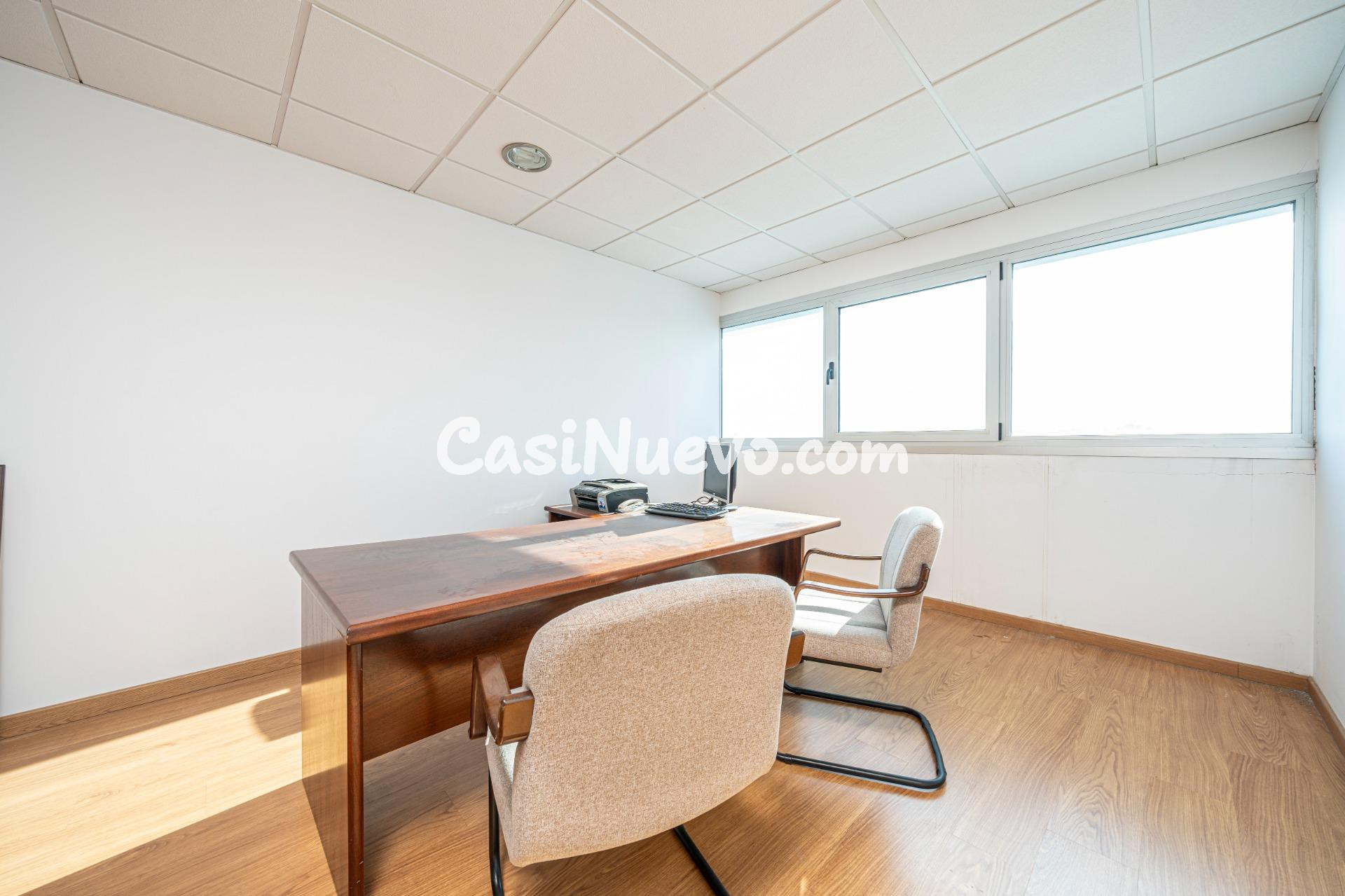 Oportunidad oficina con dos plazas de parking - foto 12