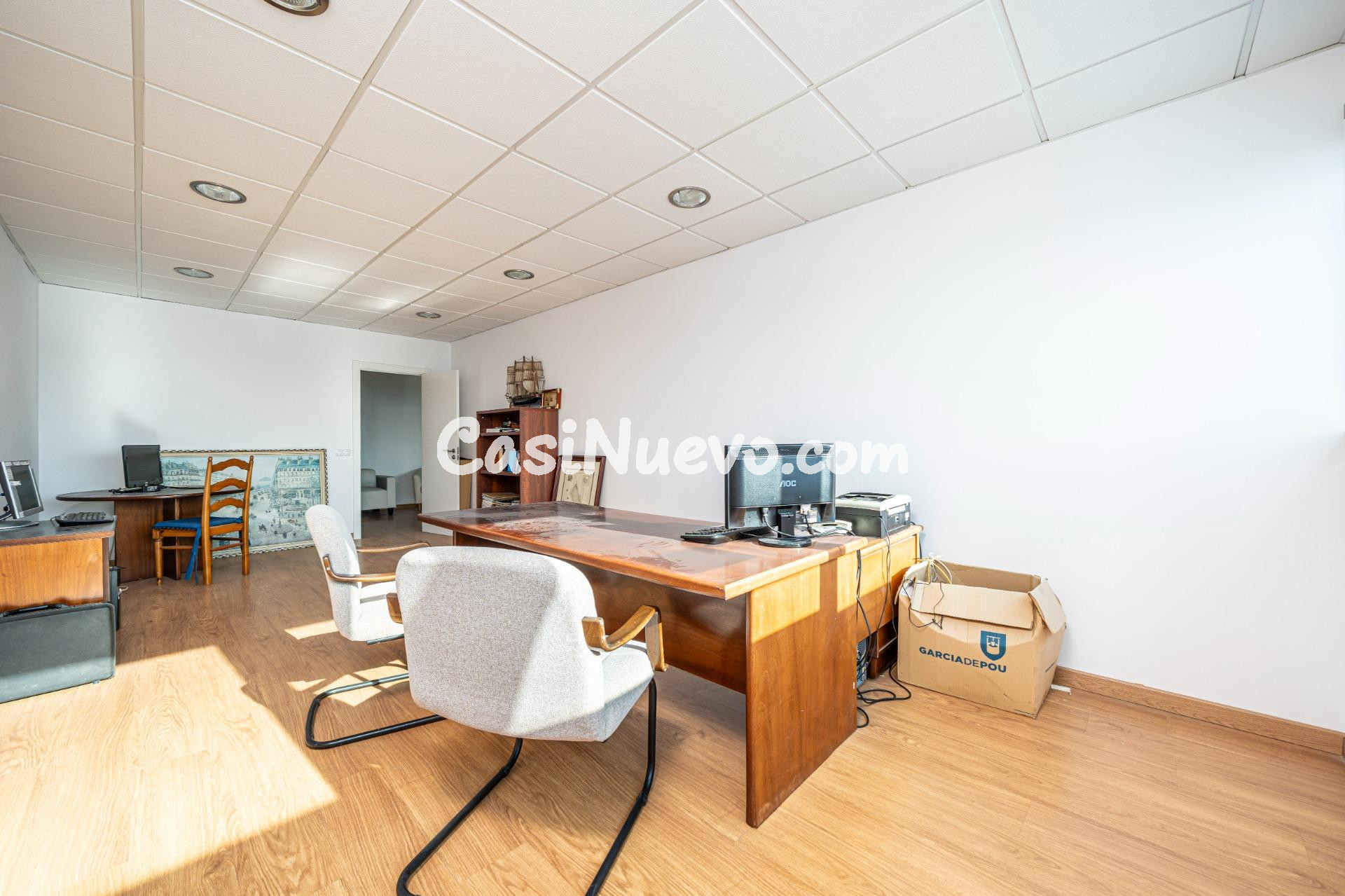 Oportunidad oficina con dos plazas de parking - foto 13