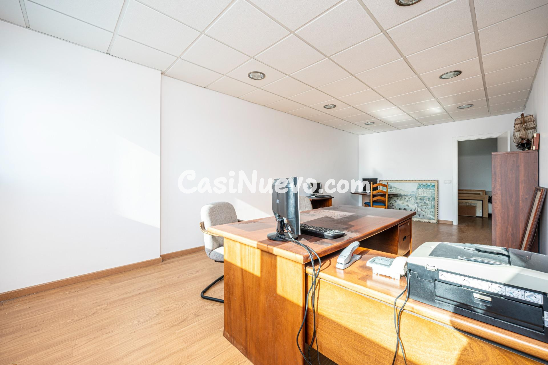 Oportunidad oficina con dos plazas de parking - foto 14