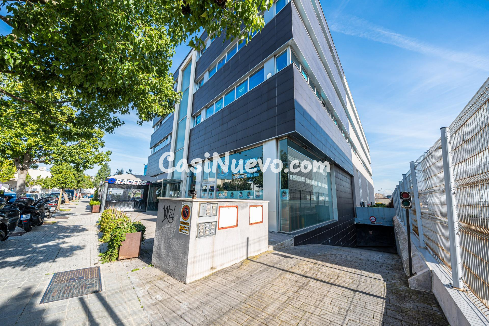 Oportunidad oficina con dos plazas de parking - foto 21