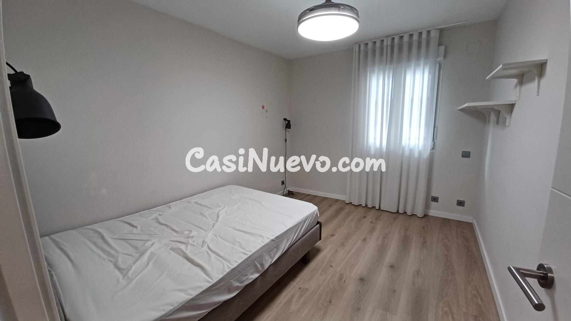 Amplio y Moderno Piso en La Creu del Grau, Valencia - Ideal  - foto 9