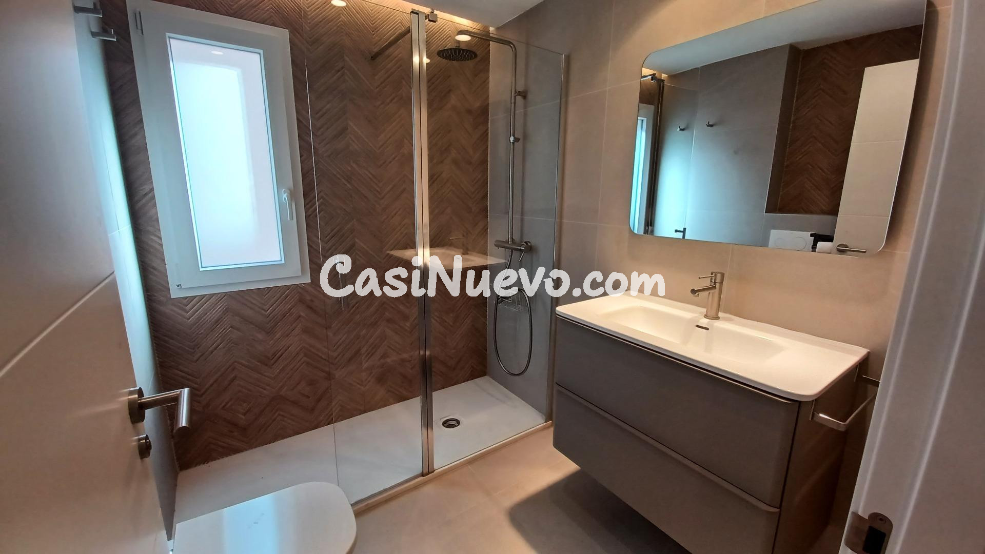 Amplio y Moderno Piso en La Creu del Grau, Valencia - Ideal  - foto 31