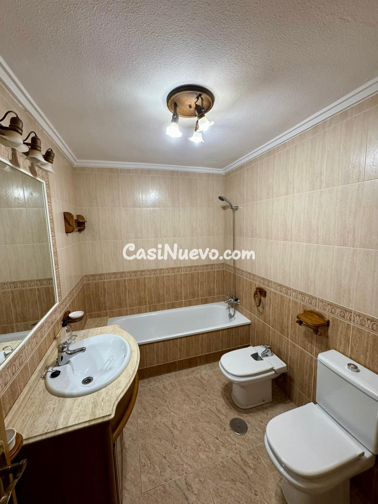 Apartamento en esquina en el corazón de Torrevieja - foto 8