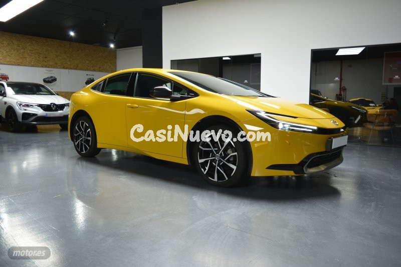 Toyota Prius - foto 2