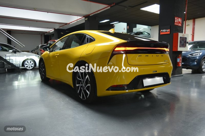 Toyota Prius - foto 3