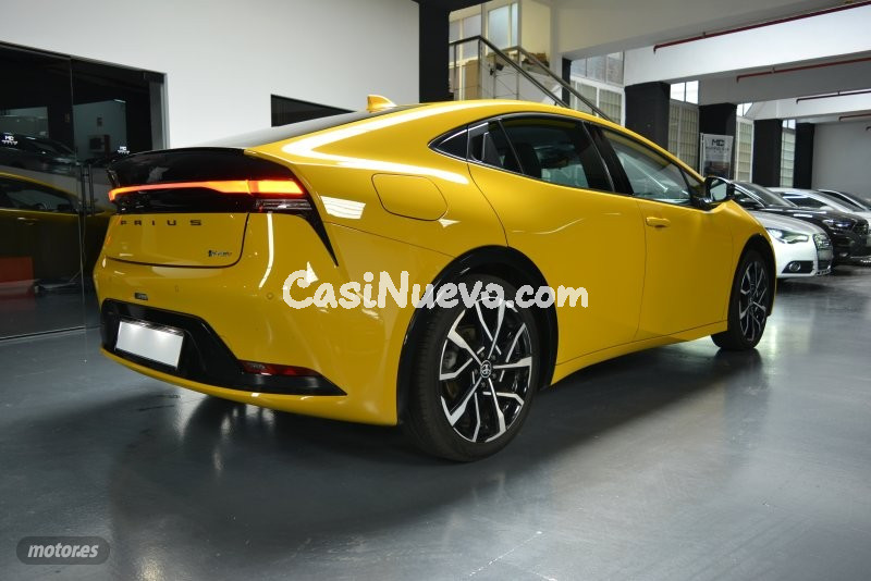 Toyota Prius - foto 4