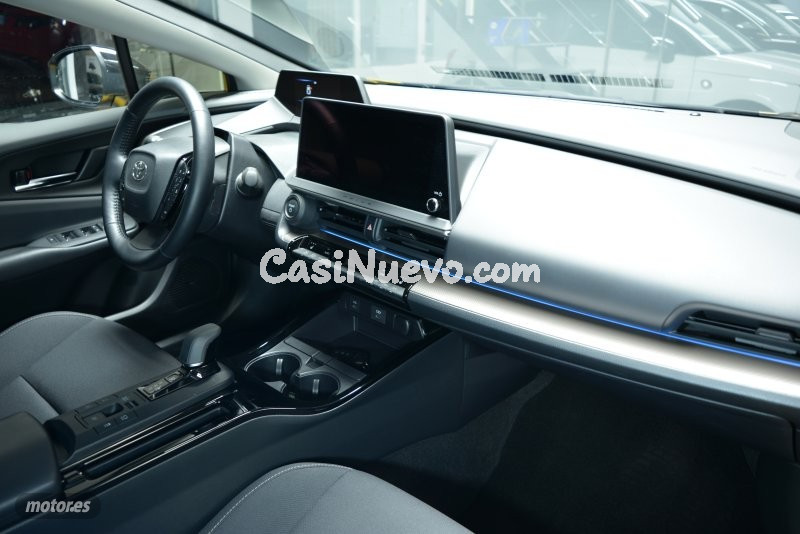 Toyota Prius - foto 11