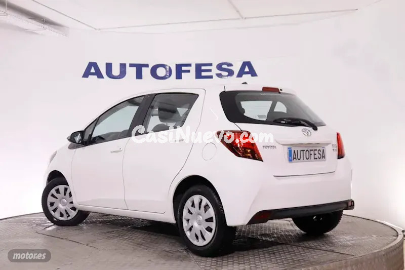 Toyota Yaris - foto 4