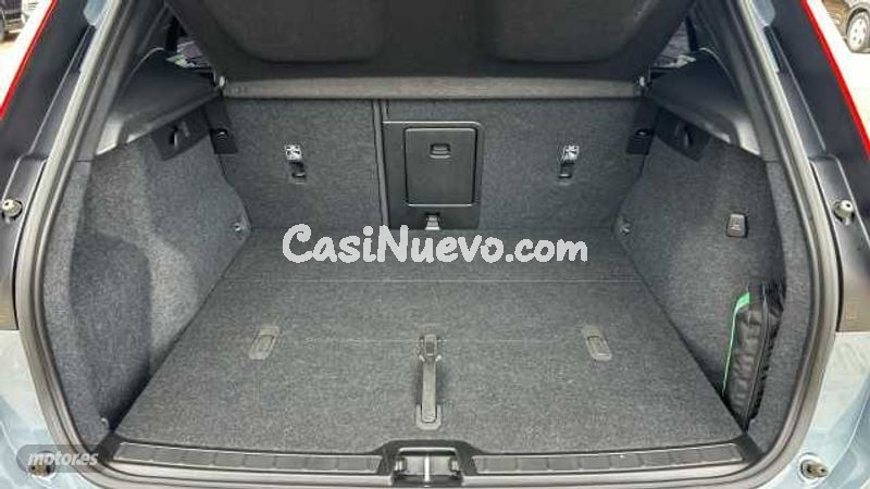 Volvo XC40 - foto 14