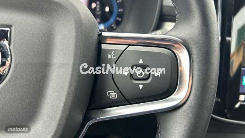 Volvo XC40 - foto 20