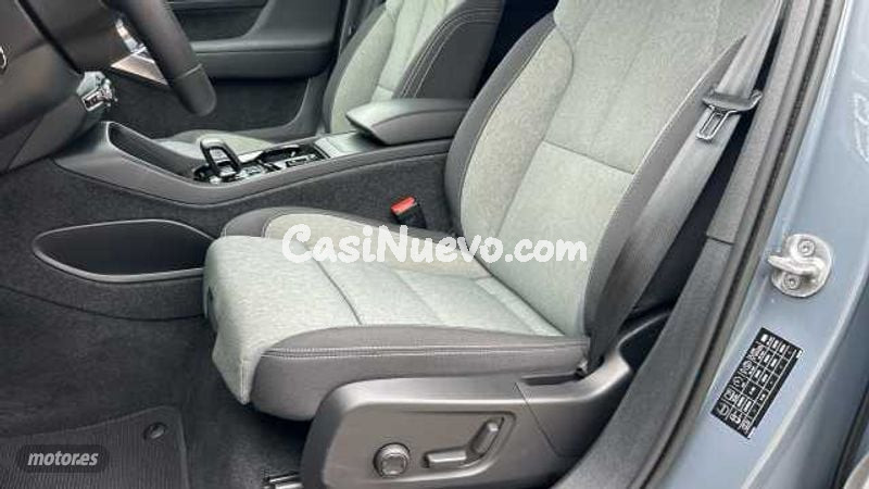 Volvo XC40 - foto 26