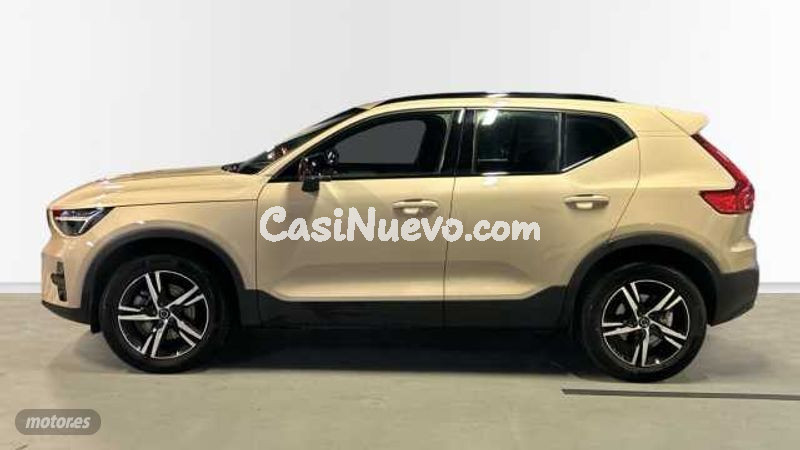 Volvo XC40 - foto 3