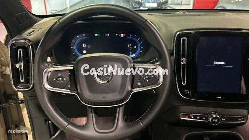 Volvo XC40 - foto 11