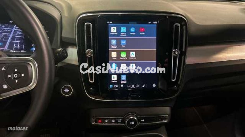 Volvo XC40 - foto 13