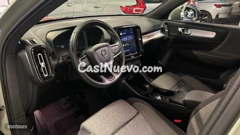 Volvo XC40 - foto 5