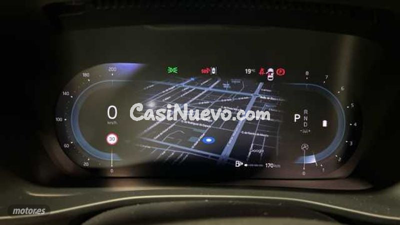 Volvo XC40 - foto 12