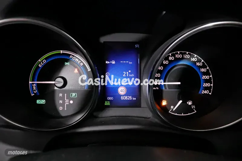 Toyota Auris - foto 13