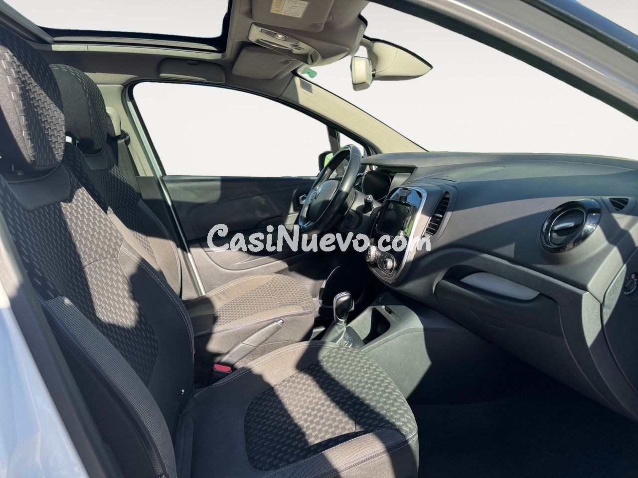 Renault Captur Zen - foto 11