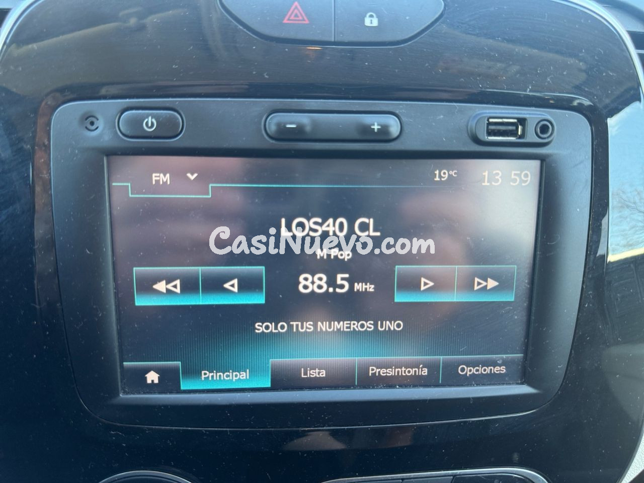 Renault Captur Zen - foto 17