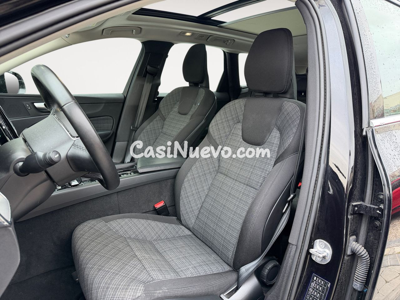 Volvo XC60 T6 Recharge Core - foto 9