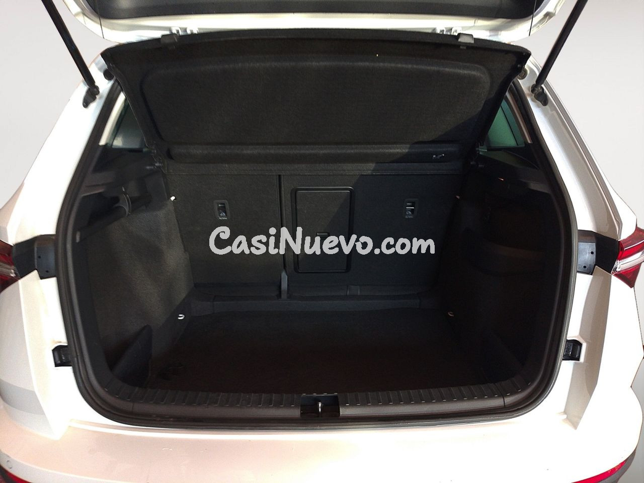 Skoda Karoq 2.0 TDI Ambition - foto 11