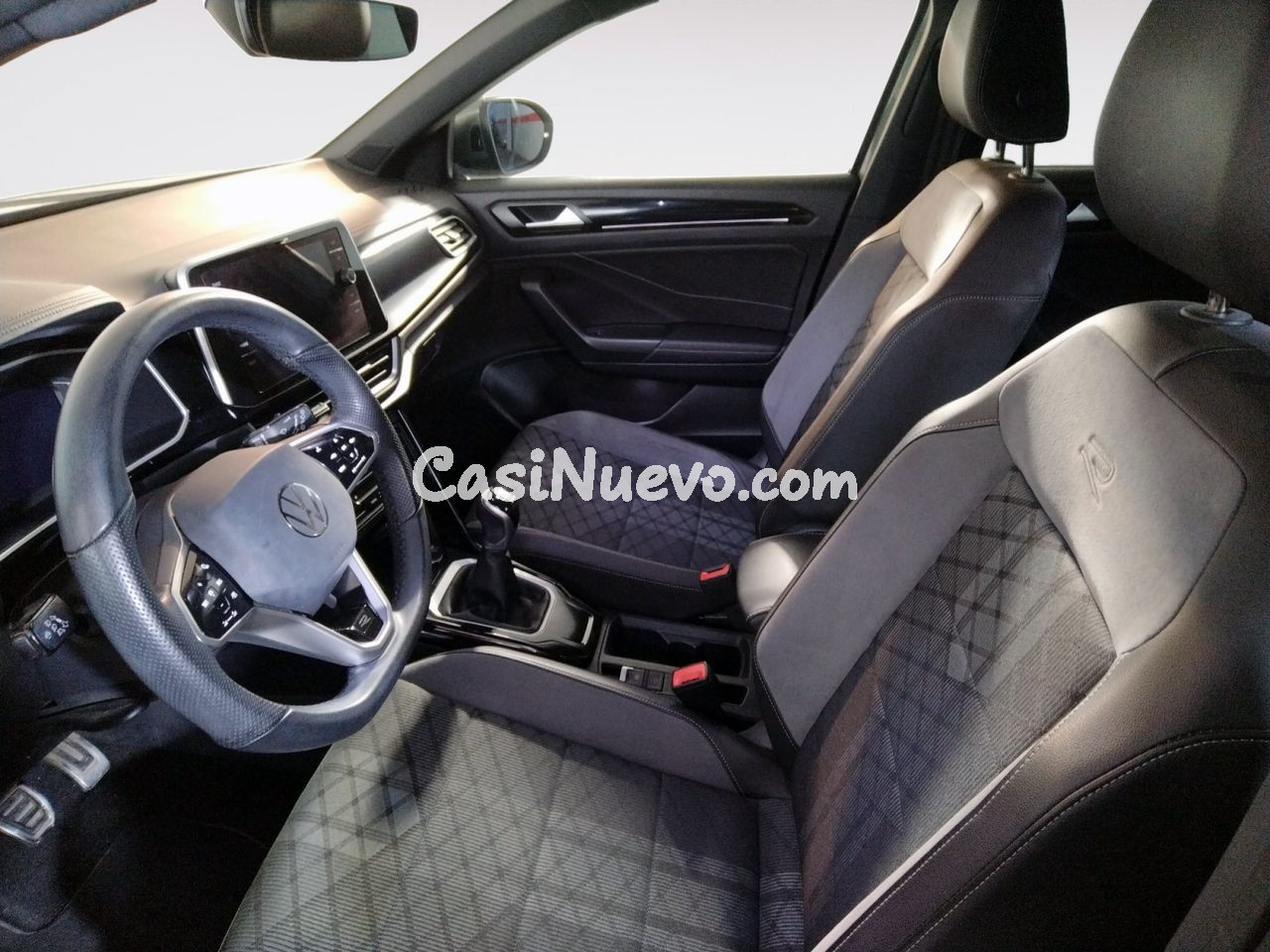 Volkswagen T-Roc R-Line - foto 9