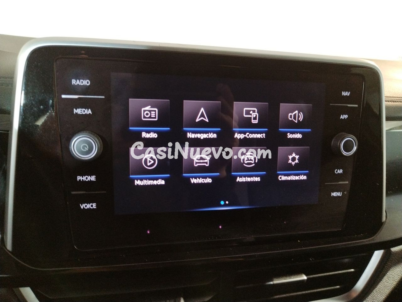 Volkswagen T-Roc R-Line - foto 15