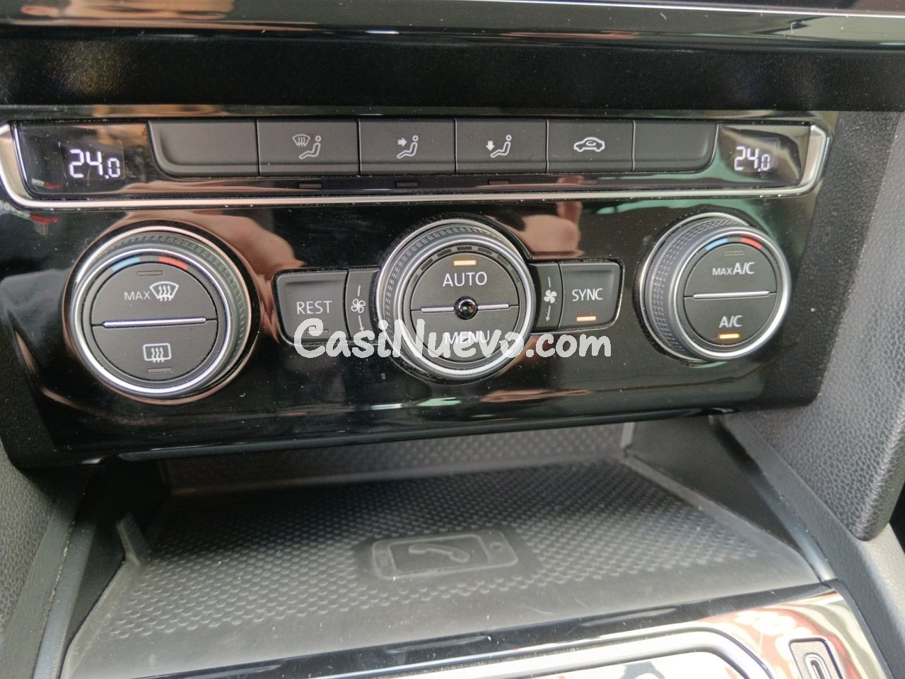 Volkswagen Passat Executive - foto 20