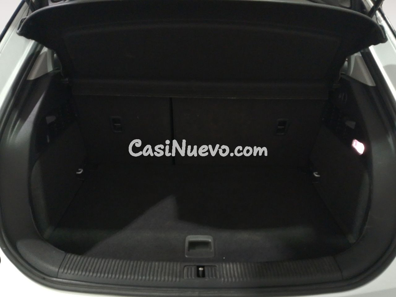 Audi A1 Attraction - foto 12