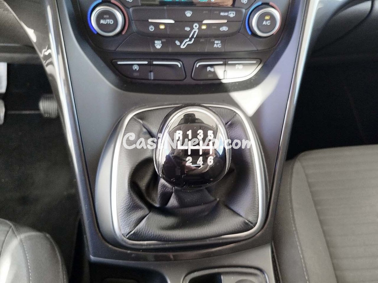 Ford Grand C-MAX Titanium - foto 13