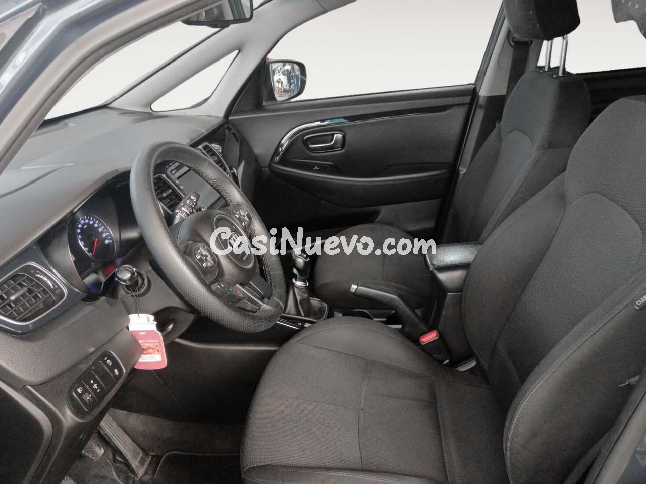 Kia Carens 1.6 GDI - foto 9